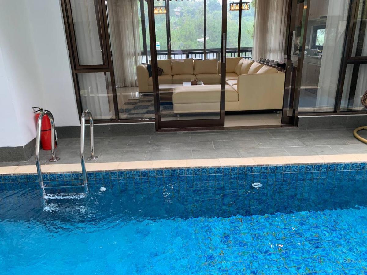 Platinum Dago Resort Villa 15Px Private Pool Bandung Bengkok المظهر الخارجي الصورة